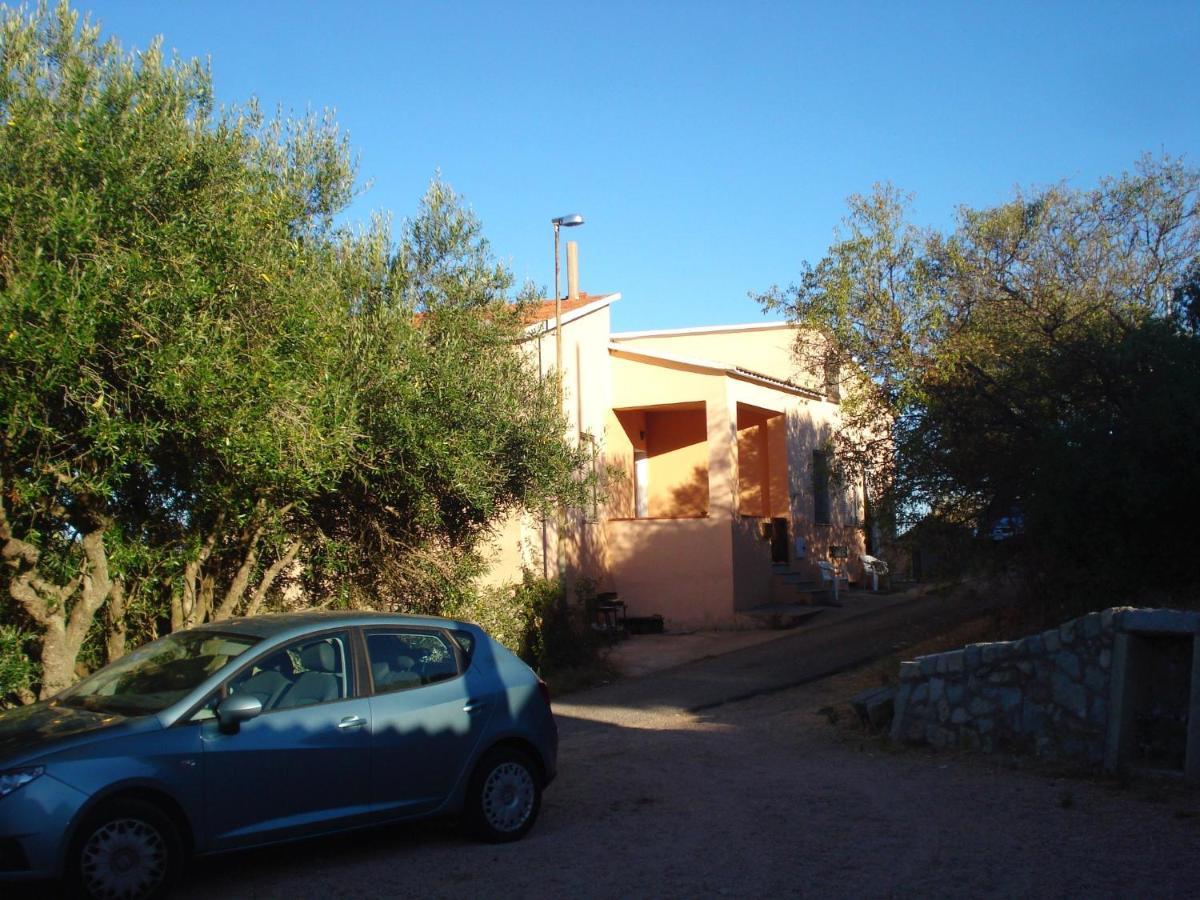 Casa Vacanza Costa Rossa Vista Mare Trinità dʼAgultu Екстериор снимка