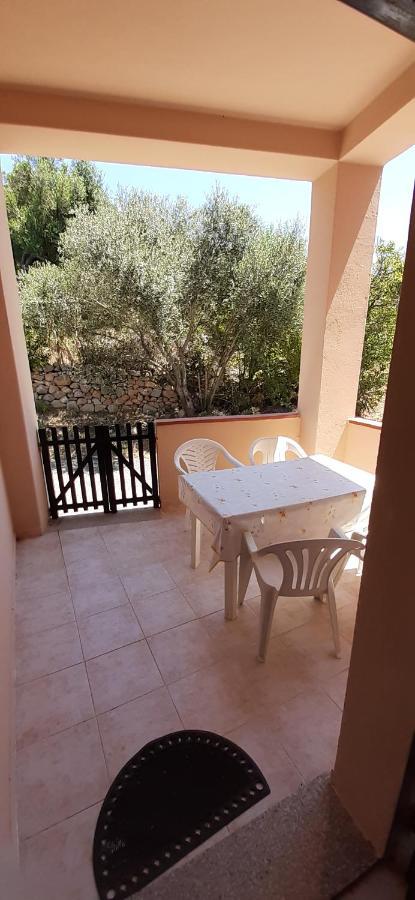 Casa Vacanza Costa Rossa Vista Mare Trinità dʼAgultu Екстериор снимка
