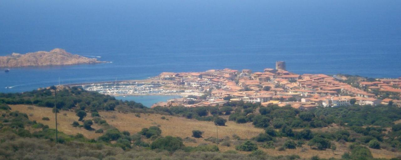Casa Vacanza Costa Rossa Vista Mare Trinità dʼAgultu Екстериор снимка
